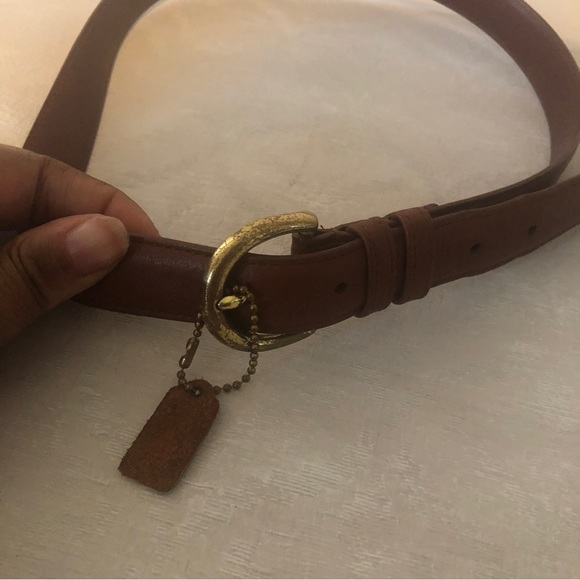 COACH Brown Leather Belt with Gold Hardware - Picture 4 of 10